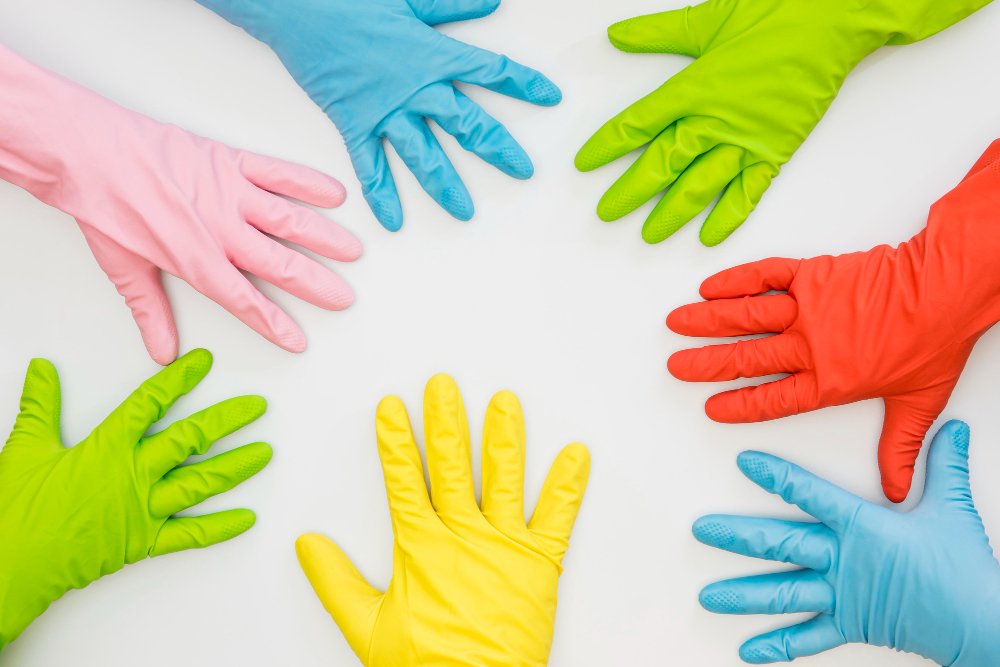 Types of Medical Gloves by an Surgical Hand Gloves Wholesaler in Ahmedabad