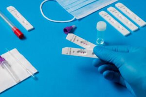 Importance of Early Disease Detection Using Diagnostic Test Kits