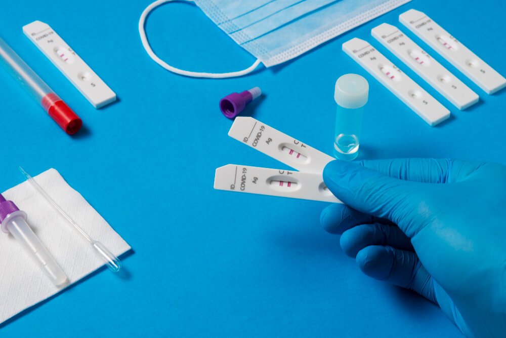 Importance of Early Disease Detection Using Diagnostic Test Kits